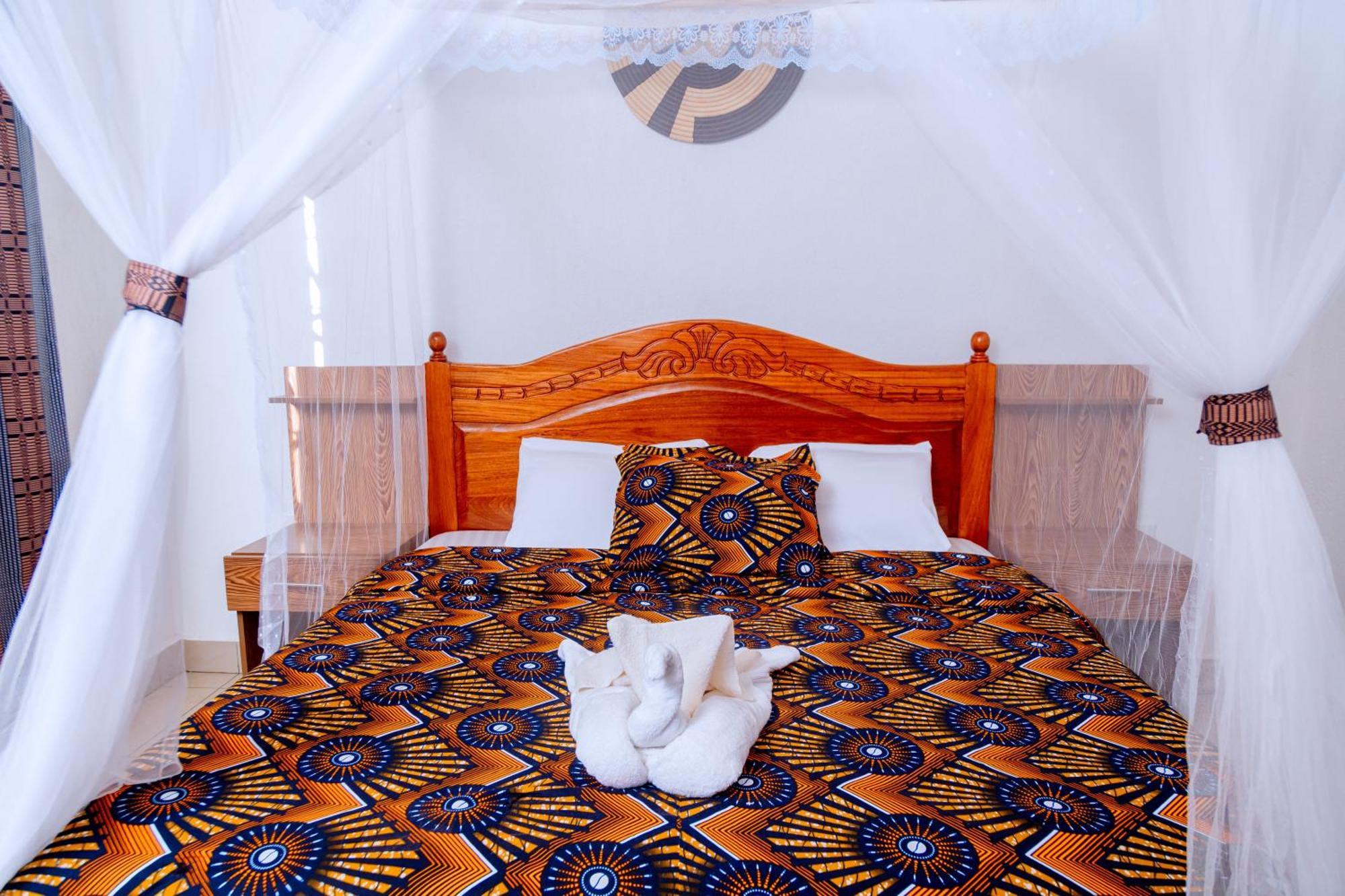 Isange Paradise Resort Ruhengeri Extérieur photo